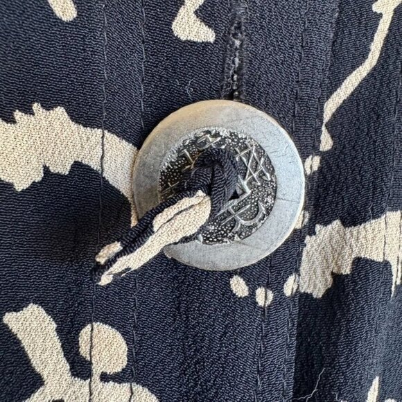 90s Vintage Chico's Black Cream Cave Art Zebra Print Silver Button Front Tunic - Picture 6 of 11